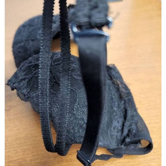 PINK SET OF 2 32DD bras. 1- Wear Everywhere underwire Bra; black and gry space d - Picture 13 of 15